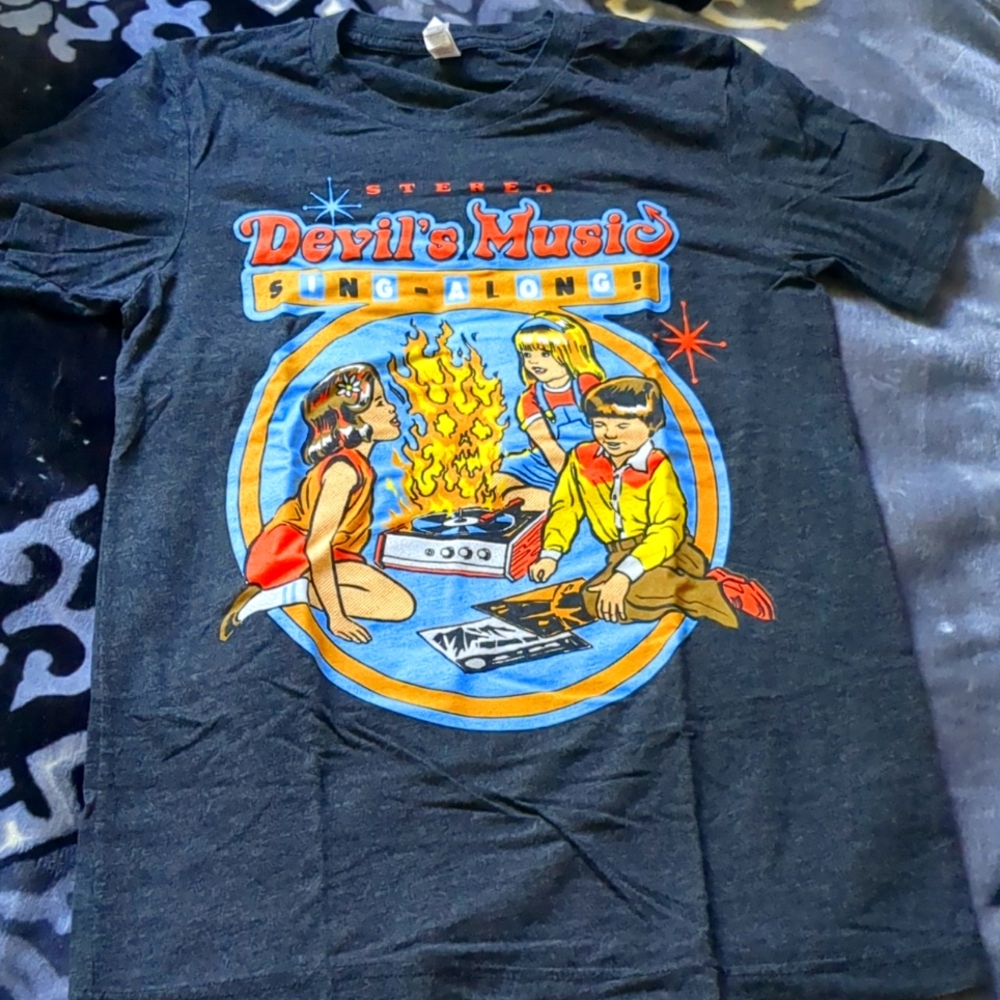 "Devil's Music Sing-along" t-shirt